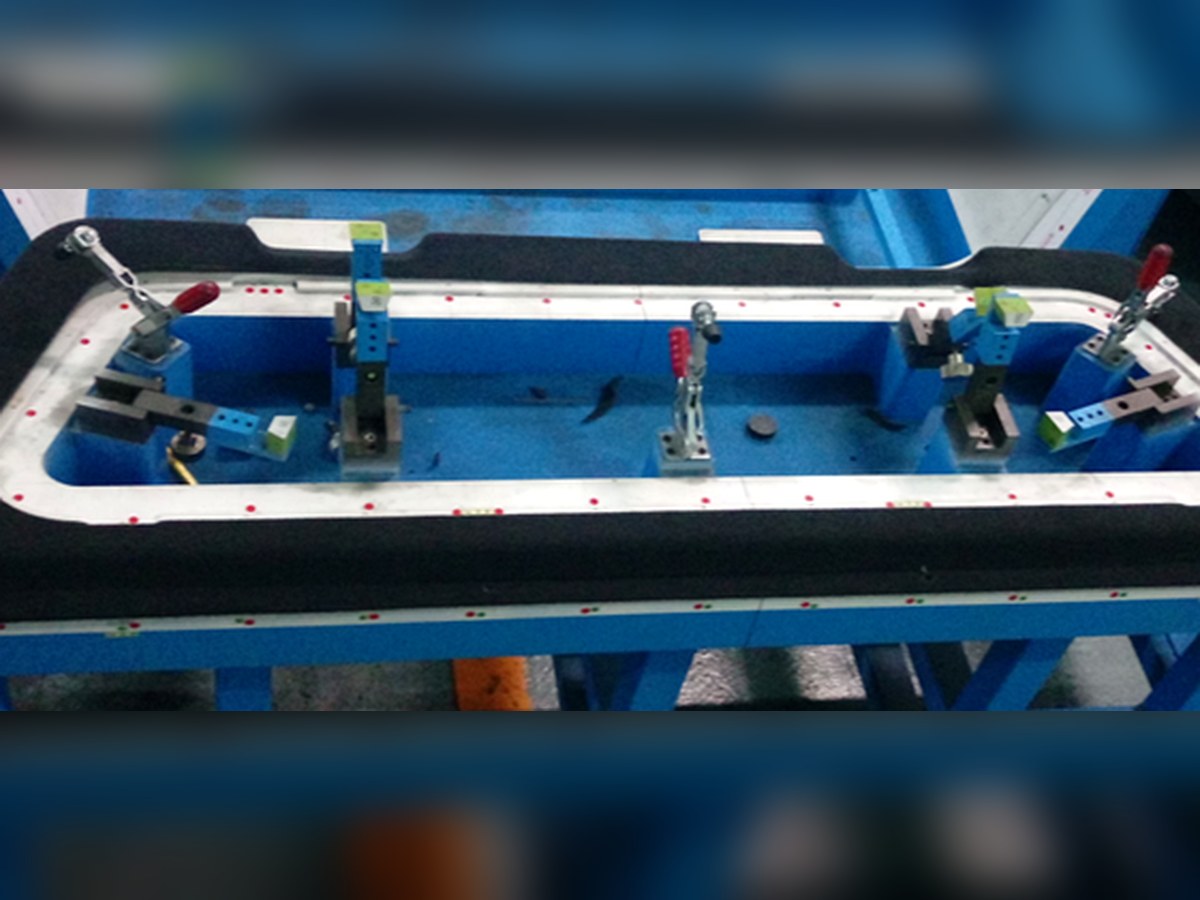 Automotive headliner forming fixture